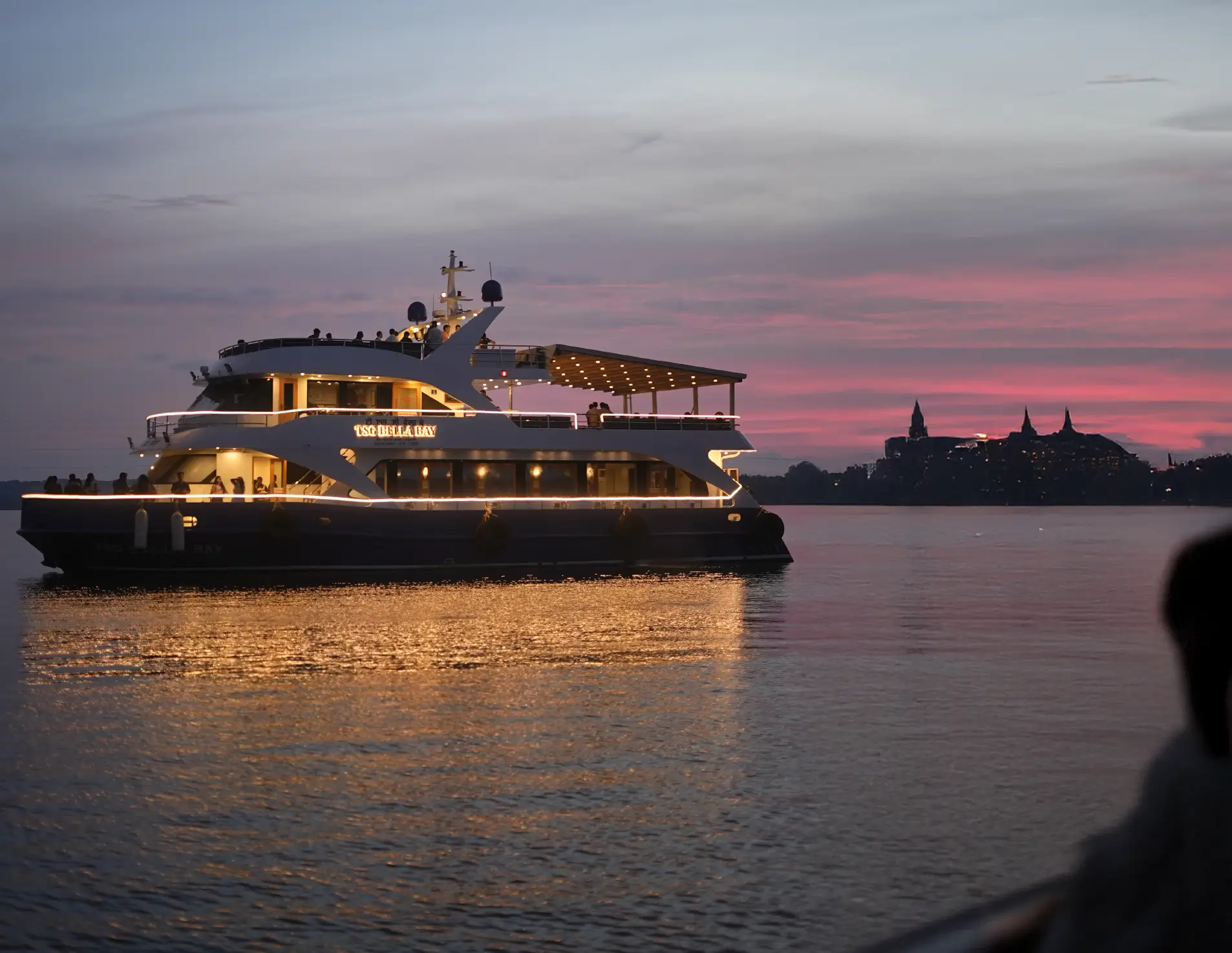 TSG Bella Bay Dinner Cruise photo 1