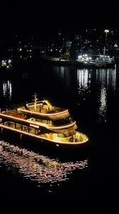 TSG Bella Bay Dinner Cruise photo 2
